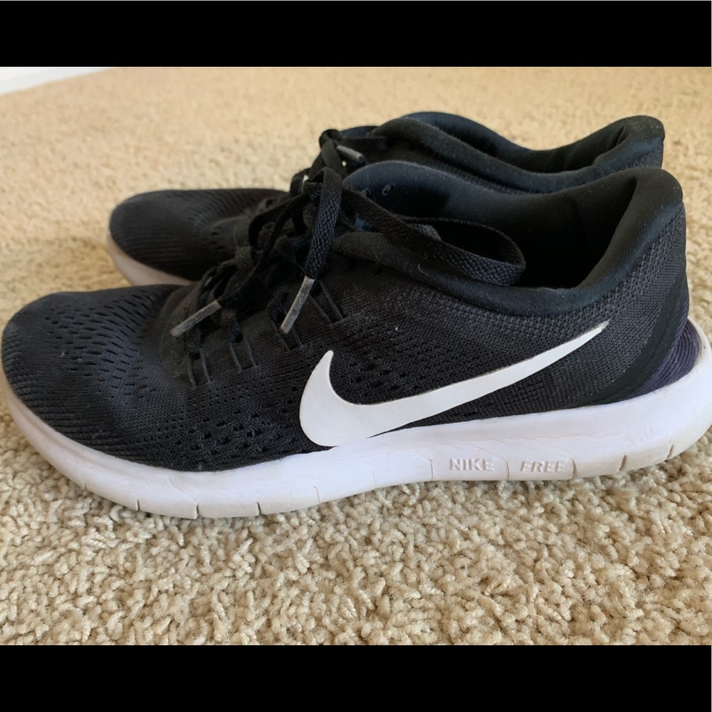 Black Nike Free Run